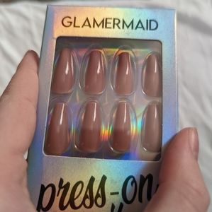 Glamermaid long length coffin shaped press on nails in gloss taupe